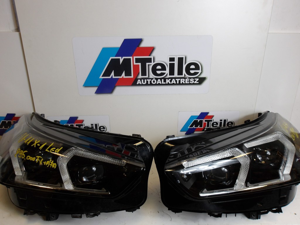 [GYÁRI HASZNÁLT] BMW U11 Fényszórók Ár/DB  1. kép